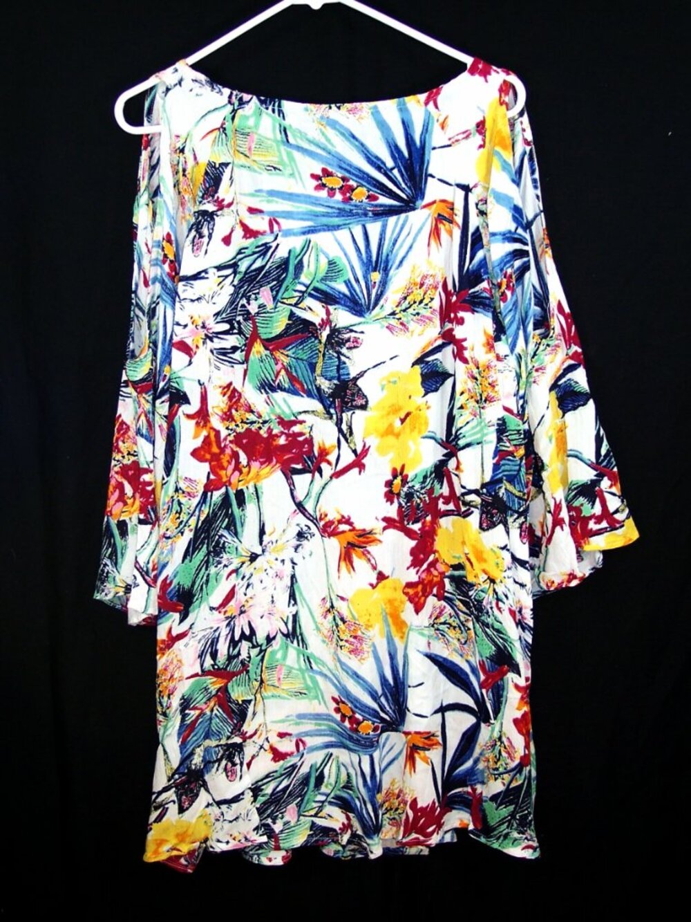 NEW Roaman's Angelina Tunic 22W Tropical Print Cold Shoulder Crinkle Crepe Top - Picture 8 of 15